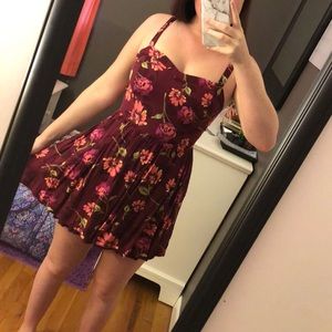 Maroon Floral Dress w/ Pockets